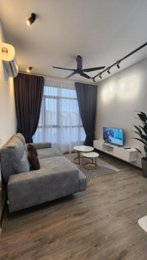 Fasha Homestay Putrajaya with Free Wifi 5minutes to PICC